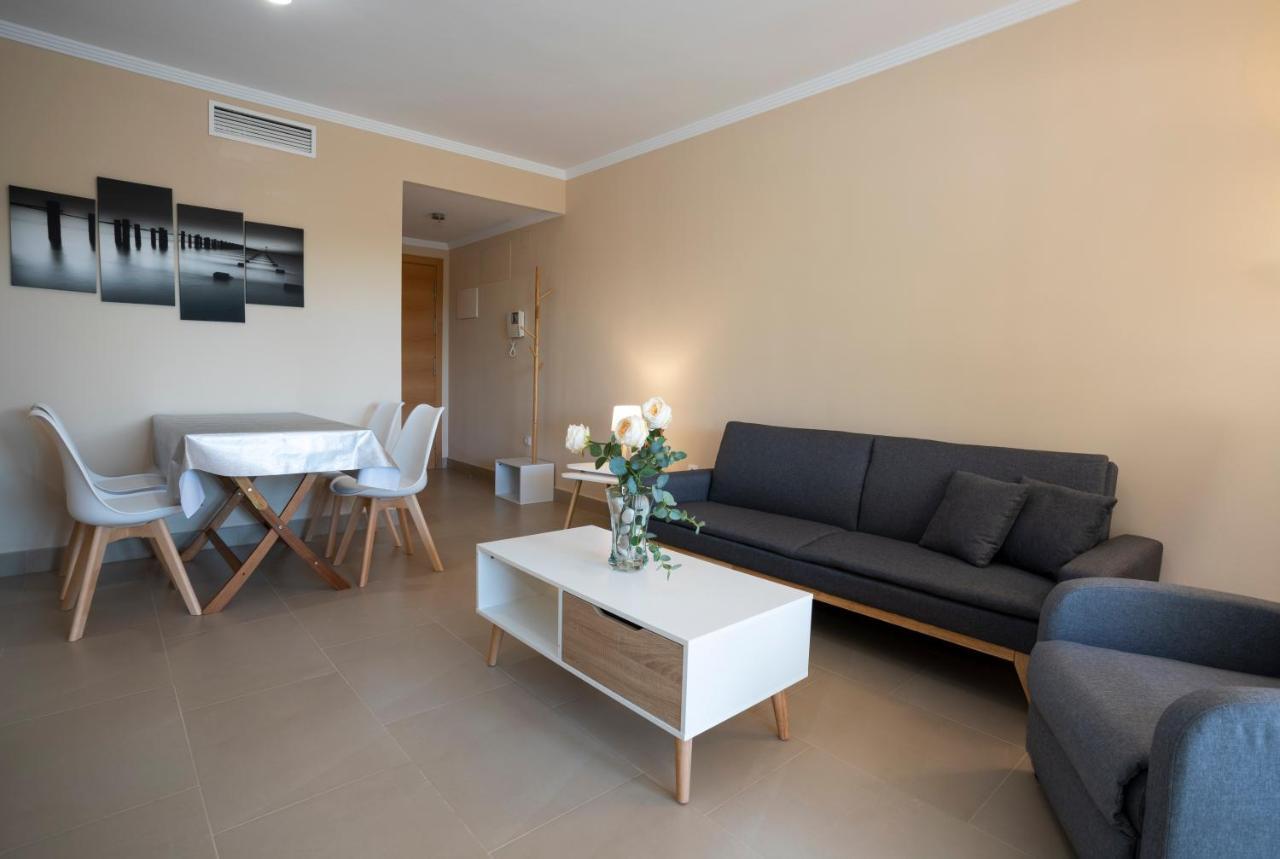 Brisas B2, 2 Dormitorios, Playa A 50m, By Bookindenia * Denia