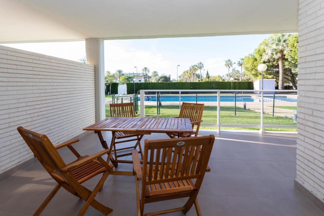 Apartment Brisas B2, 2 Dormitorios, Playa A 50m, By Bookindenia Denia