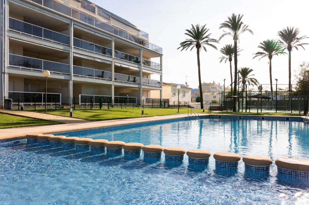 Apartment Brisas B2, 2 Dormitorios, Playa A 50m, By Bookindenia
