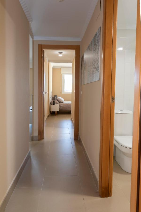 Apartment Brisas B2, 2 Dormitorios, Playa A 50m, By Bookindenia *